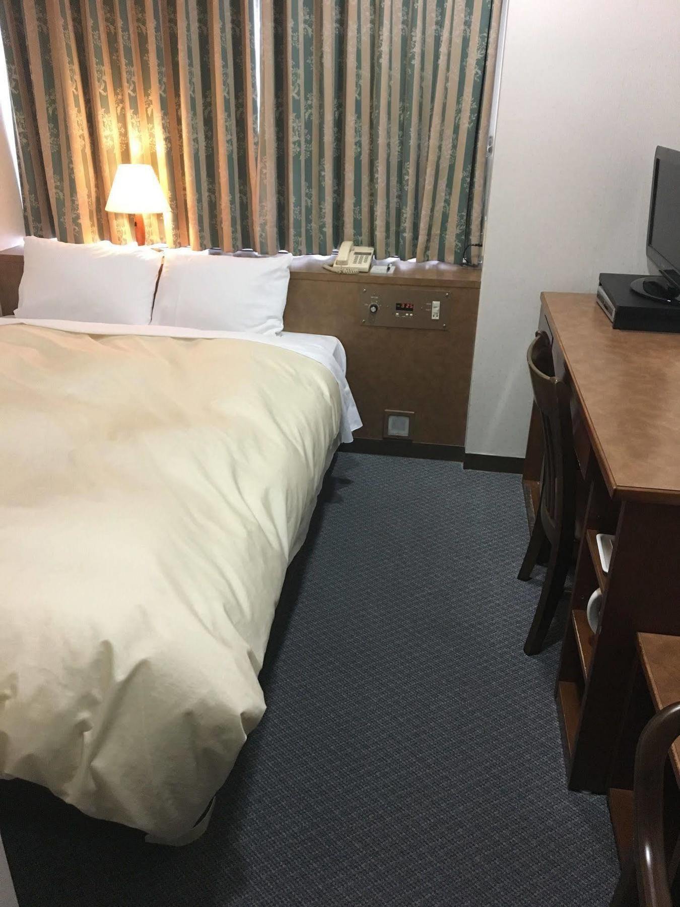 Hotel Crown Hills Matsuyama Matsuyama  Extérieur photo